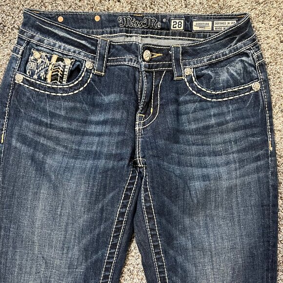 MEW LISTING: Miss Me Jeans, Women's size 28, Boot cut - Picture 2 of 16